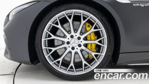 Mercedes-Benz SL-Class AMG SL63 4MATIC+ 2024 года из Южной Кореи