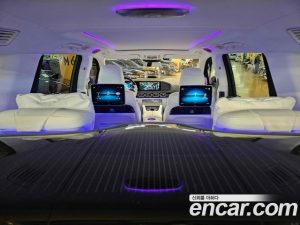 Mercedes-Benz GLS-Class Maybach GLS600 4MATIC MANUFAKTUR 2023 года из Южной Кореи