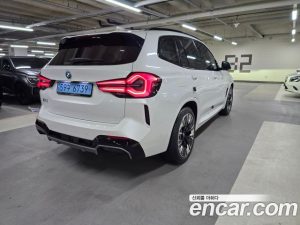 BMW iX3 M Sport 2024 года из Южной Кореи