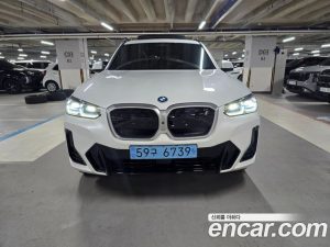 BMW iX3 M Sport 2024 года из Южной Кореи
