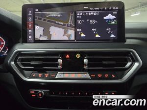 BMW iX3 M Sport 2024 года из Южной Кореи
