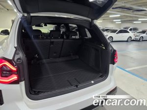 BMW iX3 M Sport 2024 года из Южной Кореи