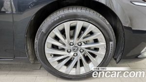 Lexus ES Luxury Plus 2023 года из Южной Кореи