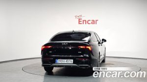 Kia K5 Prestige 2024 года из Южной Кореи
