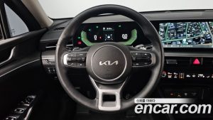 Kia K5 Prestige 2024 года из Южной Кореи