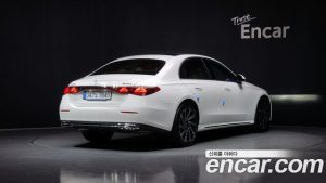 Mercedes-Benz E-Class E300 4MATIC Exclusive 2026 года из Южной Кореи