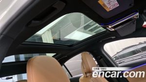 Mercedes-Benz E-Class E300 4MATIC Exclusive 2026 года из Южной Кореи