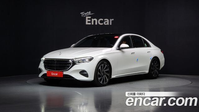 Mercedes-Benz E-Class E300 4MATIC Exclusive 2026 года из Кореи