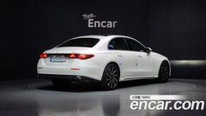 Mercedes-Benz E-Class E300 4MATIC Exclusive 2026 года из Южной Кореи