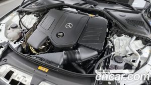 Mercedes-Benz E-Class E300 4MATIC Exclusive 2026 года из Южной Кореи