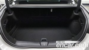 Mercedes-Benz E-Class E300 4MATIC Exclusive 2026 года из Южной Кореи