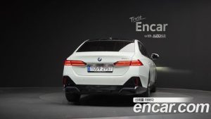 BMW 5-Series 523d M Sport 2025 года из Южной Кореи