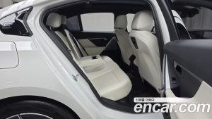 BMW 5-Series 523d M Sport 2025 года из Южной Кореи