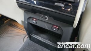 BMW 5-Series 523d M Sport 2025 года из Южной Кореи