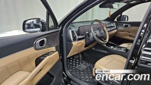 Kia Sorento Бензин 2.5T 2WD 2024 года из Южной Кореи