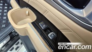 Kia Sorento Бензин 2.5T 2WD 2024 года из Южной Кореи