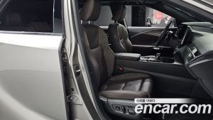 Lexus RX Luxury 2025 года из Южной Кореи