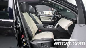 Land Rover Discovery Sport P250 Dynamic SE 2024 года из Южной Кореи