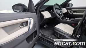 Land Rover Discovery Sport P250 Dynamic SE 2024 года из Южной Кореи