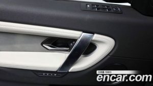 Land Rover Discovery Sport P250 Dynamic SE 2024 года из Южной Кореи