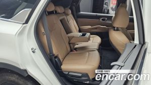 Kia Sorento HEV 1.6 2WD 2024 года из Южной Кореи