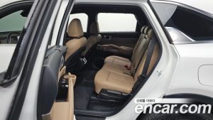 Kia Sorento HEV 1.6 2WD 2024 года из Южной Кореи