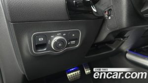 Mercedes-Benz GLA-Class GLA250 4MATIC 2025 года из Южной Кореи