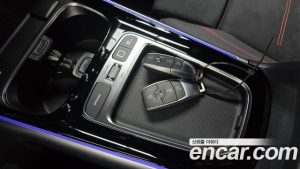 Mercedes-Benz GLA-Class GLA250 4MATIC 2025 года из Южной Кореи