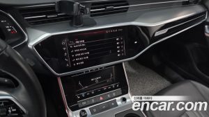 Audi A6 45 TFSI 2023 года из Южной Кореи