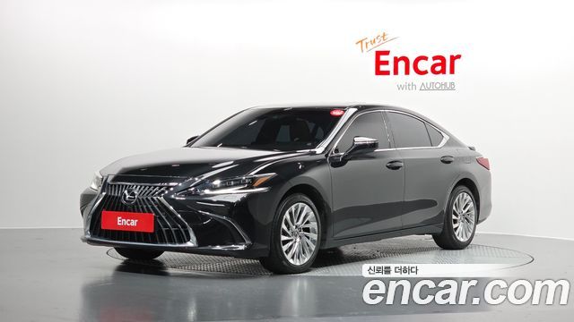 Lexus ES Executive 2023 года из Кореи