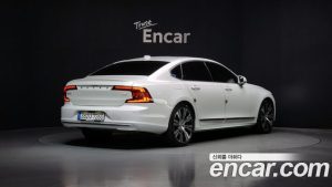 Volvo S90 T8 AWD ULTIMATE Bright 2023 года из Южной Кореи