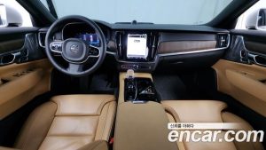 Volvo S90 T8 AWD ULTIMATE Bright 2023 года из Южной Кореи