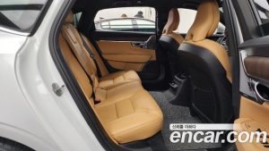 Volvo S90 T8 AWD ULTIMATE Bright 2023 года из Южной Кореи