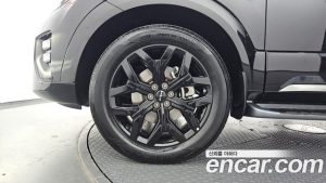 Kia Mohave Дизель 3.0 4WD 5 2024 года из Южной Кореи