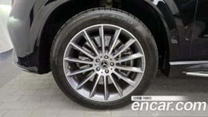Mercedes-Benz GLE-Class GLE450 4MATIC 2025 года из Южной Кореи
