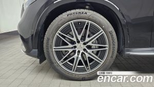 Mercedes-Benz GLC-Class AMG GLC43 4MATIC 2025 года из Южной Кореи