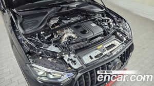 Mercedes-Benz GLC-Class AMG GLC43 4MATIC 2025 года из Южной Кореи