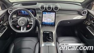Mercedes-Benz GLC-Class AMG GLC43 4MATIC 2025 года из Южной Кореи
