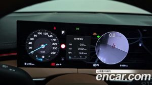 Genesis GV70 2.5T Бензин AWD 2025 года из Южной Кореи