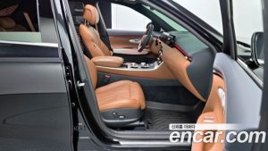 Genesis GV70 2.5T Бензин AWD 2025 года из Южной Кореи
