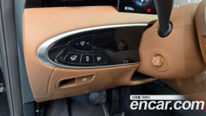 Genesis GV70 2.5T Бензин AWD 2025 года из Южной Кореи