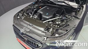 BMW 5-Series 520i Special Edition 2024 года из Южной Кореи