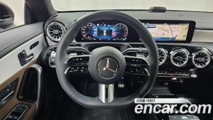Mercedes-Benz CLA-Class CLA250 4MATIC 2025 года из Южной Кореи