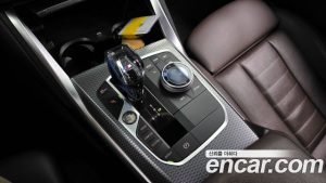 BMW i4 eDrive40 M Sport PRO 2023 года из Южной Кореи