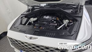 Genesis GV80 2.5T Бензин 2WD 2024 года из Южной Кореи
