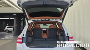 Genesis GV80 2.5T Бензин 2WD 2024 года из Южной Кореи