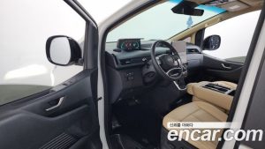 Hyundai Staria HEV 1.6 Tourer 9-Seater 2025 года из Южной Кореи
