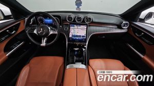 Mercedes-Benz C-Class C300 4MATIC Avantgarde 2023 года из Южной Кореи