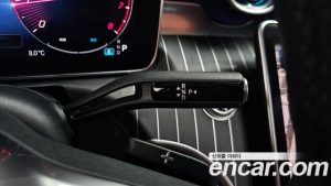 Mercedes-Benz C-Class C300 4MATIC Avantgarde 2023 года из Южной Кореи