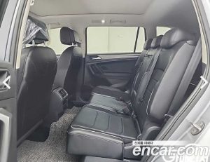 Volkswagen Tiguan 2.0 TSI Prestige 2022 года из Южной Кореи
